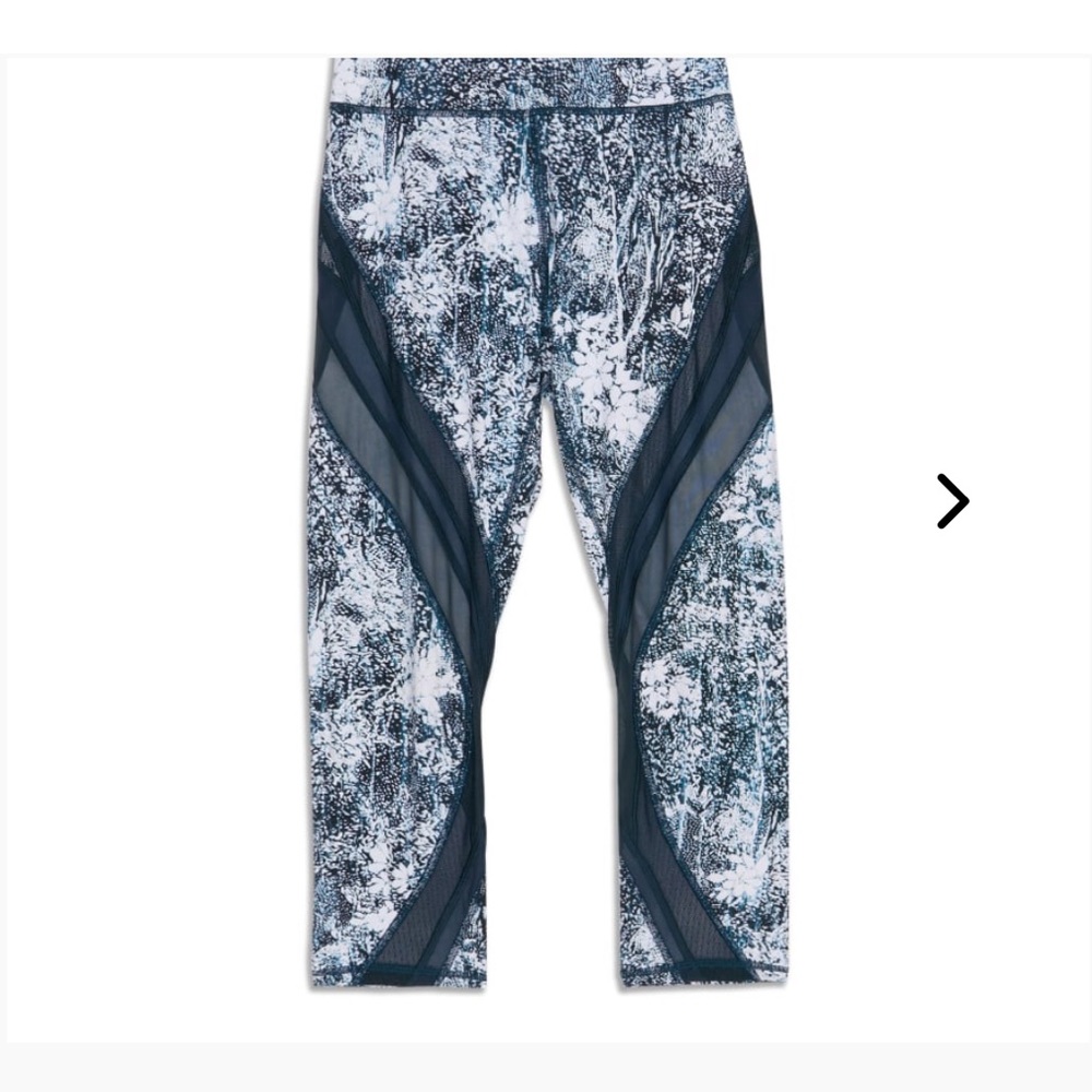Lululemon Never Still Cropped Leggings